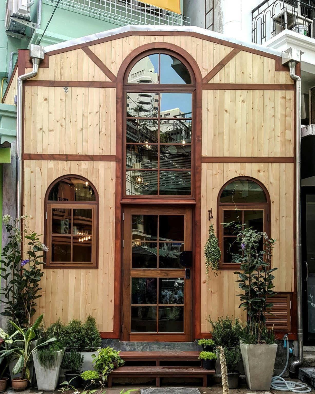 Barn & Bed Hostel Bangkok Exteriör bild